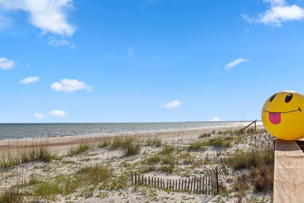 Sun&Fun - Oceanfront, Quiet Beach, Arcade Games Apartment Indian Pass Bagian luar foto